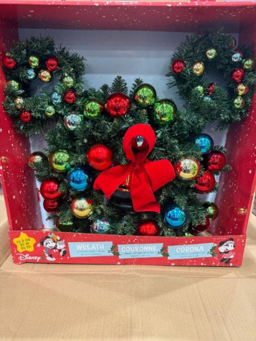 New 30" Disney Mickey Figural Pre-Lit LED Wreath